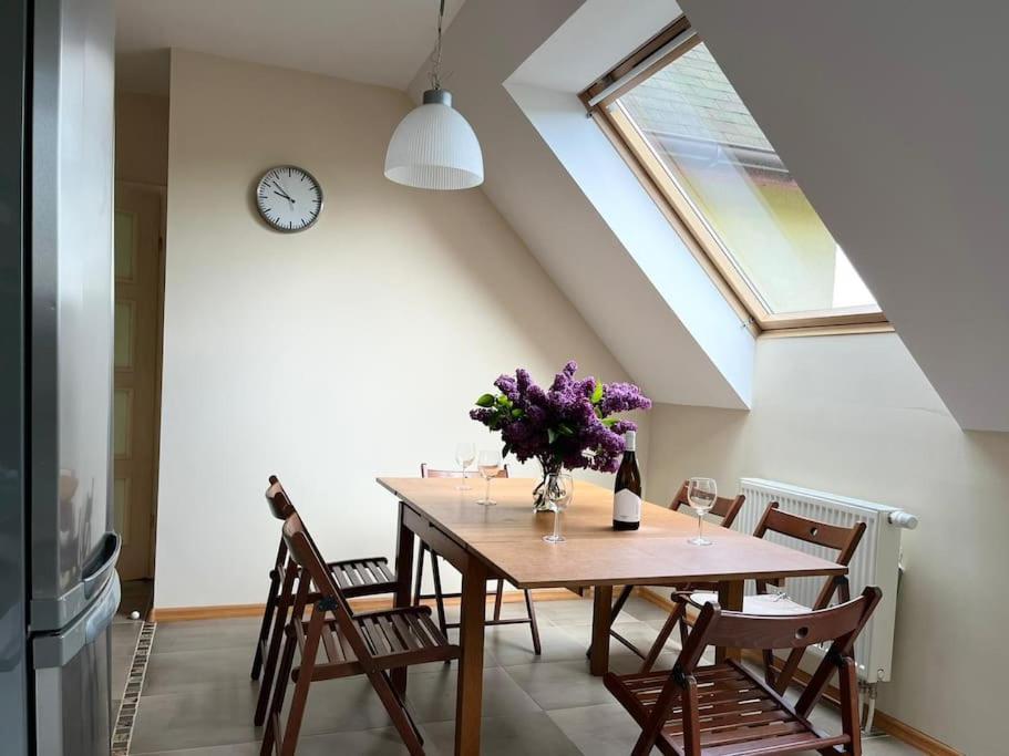 Apartament Hemingwaya Jelenia Góra Eksteriør billede