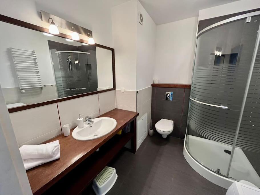 Apartament Hemingwaya Jelenia Góra Eksteriør billede