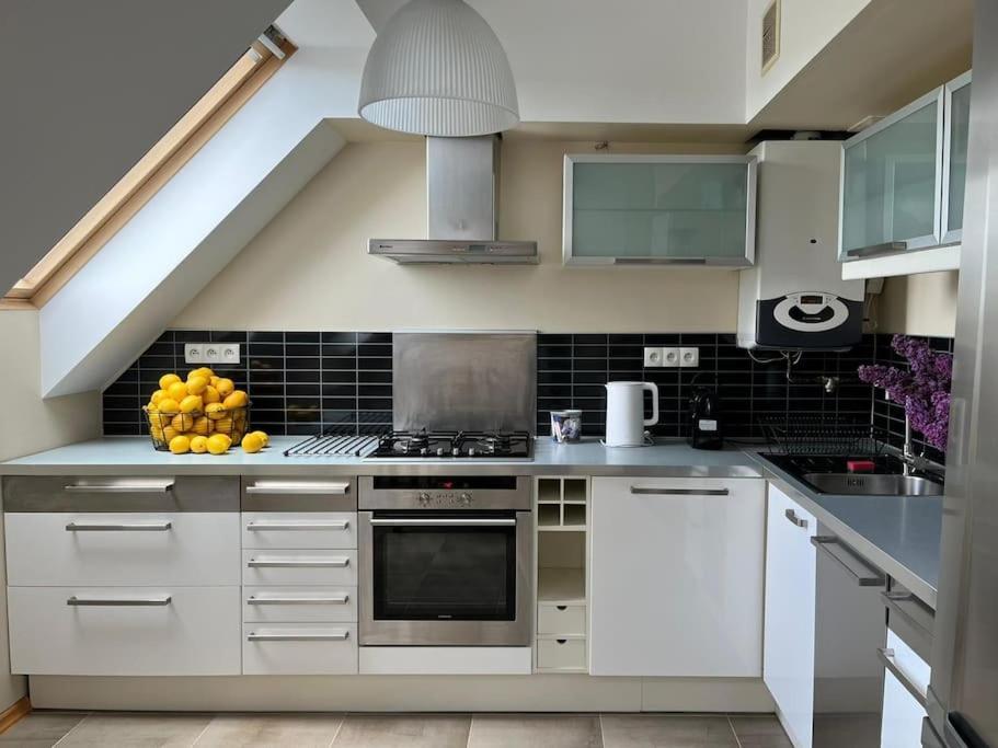 Apartament Hemingwaya Jelenia Góra Eksteriør billede